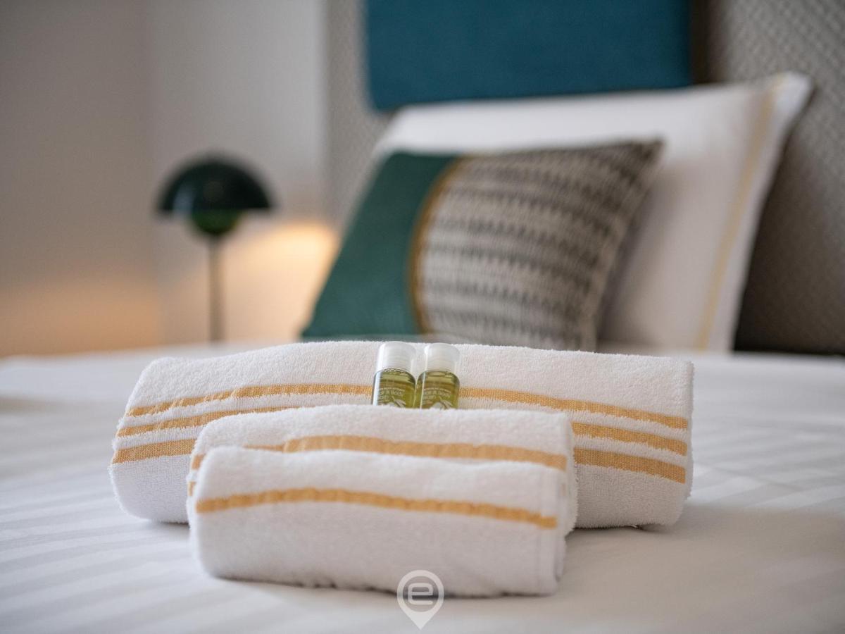 Verso Suites กาญารี ภายนอก รูปภาพ